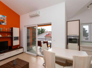 Seafront Apartment Soline With Seaview