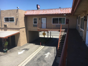 Norwalk Inn & Suites