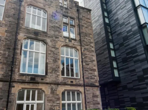 Luxury Quartermile Self Catering Apartment