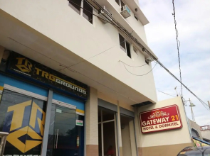 Gateway 21 Hotel and Dormitel