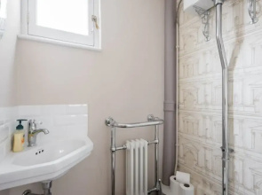 The Prince George Townhouse - Gorgeous 5bdr Townhouse