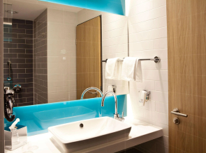 Holiday Inn Express Frankfurt Airport-Raunheim by IHG