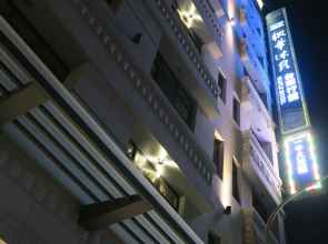 Maple Hotel