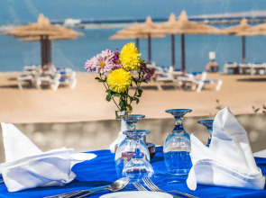 Jasmine Palace Resort & Spa