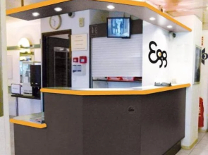 Egg Hotel Sarcelles