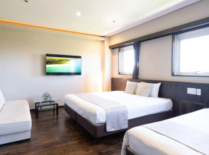 Rycom Crystal Hotel