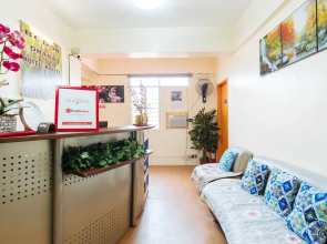 RedDoorz @ Vicente Street Espana Manila