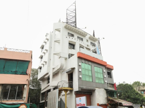 OYO 15542 Hotel Shivala