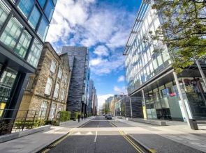 Stay Metro Aparthotels Q-Mile