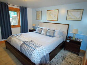 Mossy Hill Suite