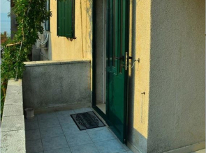 Studio apartment Cvita - 150 m from pebble beach: SA3 Bol, Island Brac