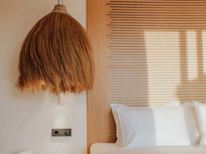 Somnus Suites