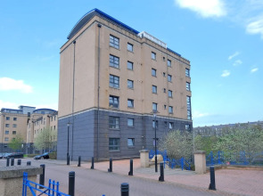 Orange Apartments City