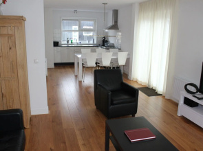 Comfortable Villa With Combi-microwave, Near Terherne