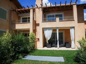 Le Corti Caterina B2 Apartment by Wonderful Italy