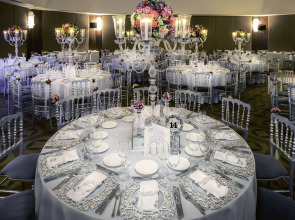 Titanic Port Bakirkoy