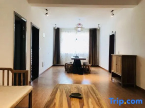 Yuxi Mengzhijia Theme Hotel