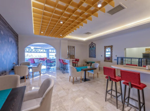 Roma Beach Resort & Spa