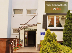 Hotel Wilanów Warszawa by DeSilva