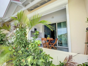 Beautiful suite S4, pool, sea view, Pinel Island