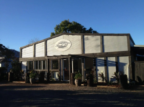 Mango Hill Farm