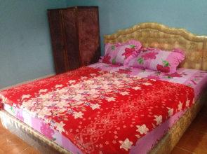 Retox Guesthouse& Bar