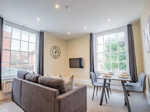 Host Stay Shaw Street Flat