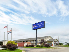 Residential Suites Warrensburg by Hotel O US 50