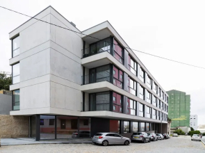 RUAH Apartments by LovelyStay