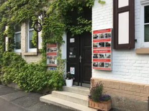 "An der Lindenberganlage"