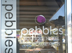 Pebbles Boutique Aparthotel