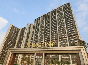 Calma Studio I Skyhouse Apartment