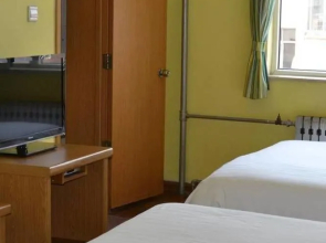 Joyinn Jinan Bayi Overpass