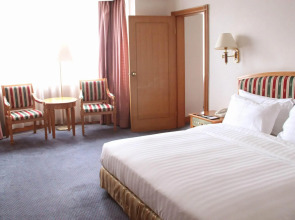 Rosedale Hotel and Suites Guangzhou