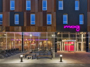 Moxy Copenhagen Hotel