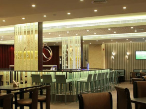 Отель The George Hotel