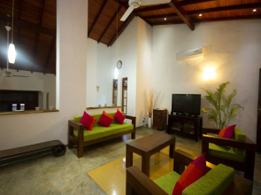 Hamilton Beach Villa