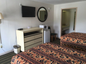 Scottish Inn & Suites