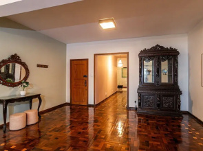 4bdrs, Balcony w/ Sea View, and Garagea 3730/201