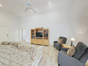 New Listing! Choice Getaway - 5 Pools & Beach Club 3 Bedroom Home
