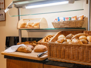 Leonardo Hotel Salzburg City Center