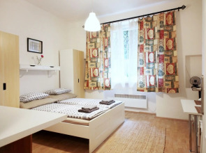 Apartment Above Angel