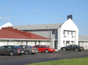 Knights Inn Bishop Airport