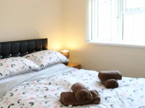 Castell Cottages (Van Rd)