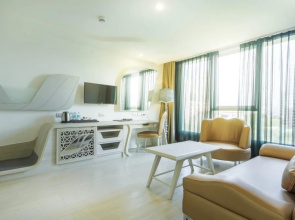 Le Tada Parkview Hotel & Residence