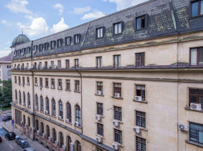 FM Luxury 1-BDR Apartment - Designer Business