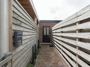 Beautiful Home With Garden