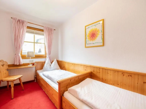 Wirtshaus & Dorfhotel Mayer