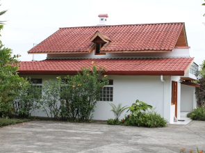 CRParaiso Main House