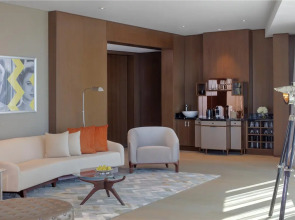 Paramount Hotel Dubai